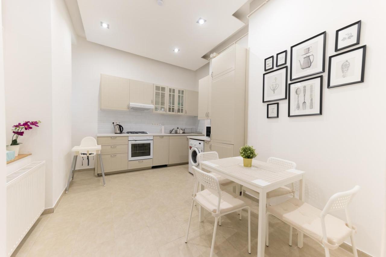 Rumbach Royal Apartment Budapest Luaran gambar