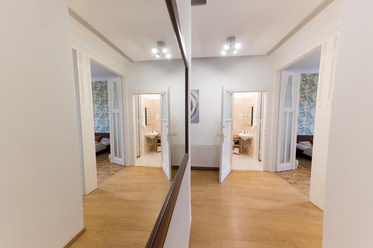 Rumbach Royal Apartment Budapest Luaran gambar